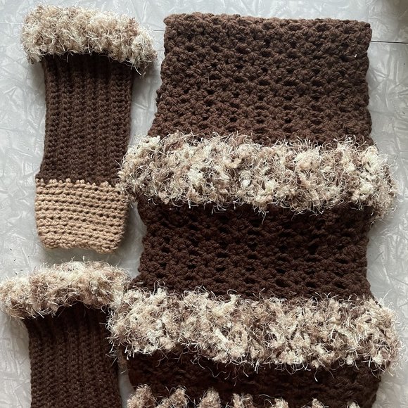Handmade knit crochet scarf and handwarmers - Picture 7 of 7